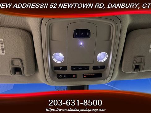 Used 2014 Cadillac XTS FWD image 23