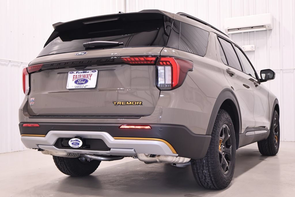 New 2027 Ford Explorer Tremor AWD/4WD image 9