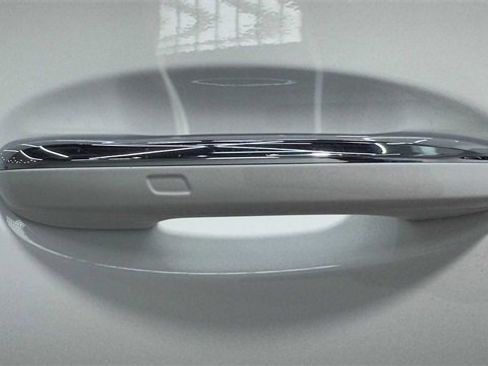 Used 2023 Mercedes-Benz C 300 Sedan image 11