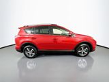 Used 2017 Toyota RAV4 XLE image 4