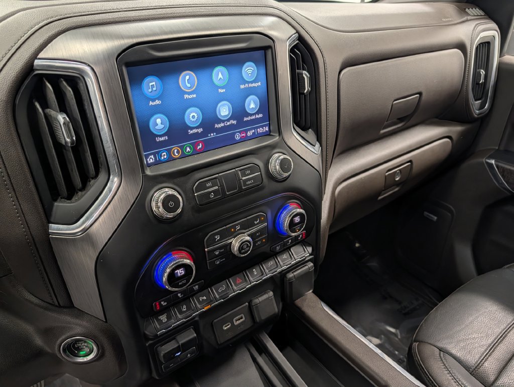 Used 2021 GMC Sierra 3500 Denali w/ Denali Ultimate Package AWD/4WD image 10