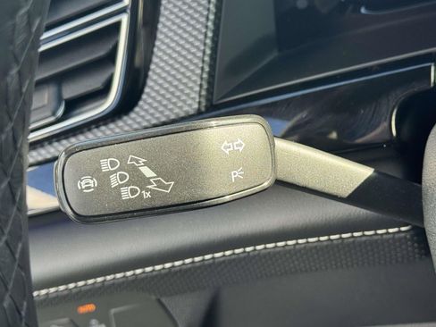 Used 2024 Volkswagen Atlas Cross Sport SEL R-Line image 23