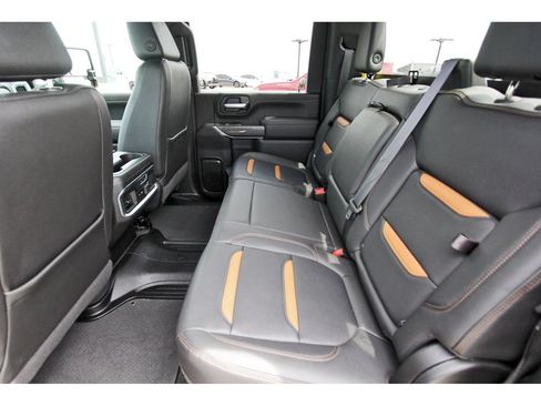Used 2021 GMC Sierra 2500 AT4 AWD/4WD image 7
