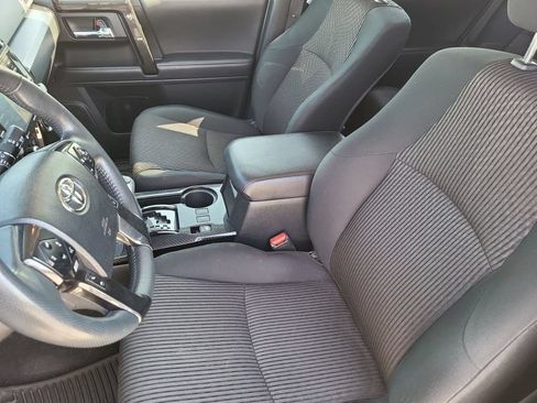 Used 2023 Toyota 4Runner TRD Off-Road AWD/4WD image 25
