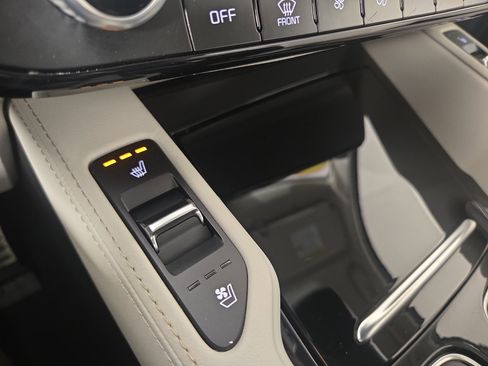 Used 2023 Kia Telluride SX image 30