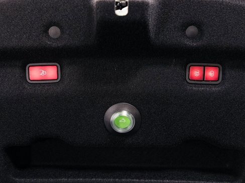 Used 2024 Mercedes-Benz SL 55 AMG 4MATIC image 34