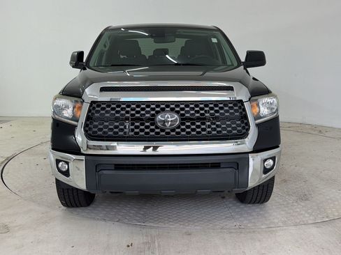 Used 2020 Toyota Tundra SR5 AWD/4WD image 6