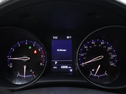 Used 2020 Toyota C-HR LE FWD image 21