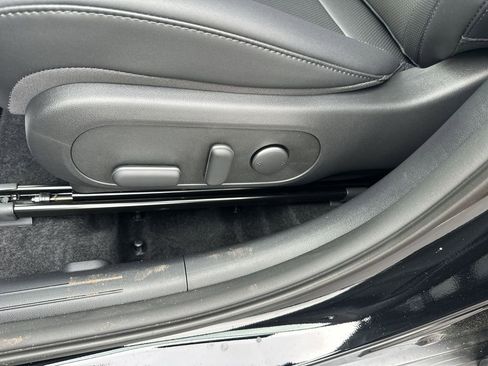 New 2026 Hyundai Kona Limited AWD/4WD image 12