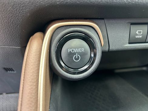 Certified 2025 Toyota Grand Highlander AWD Hybrid image 24