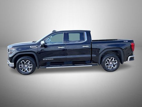Certified 2023 GMC Sierra 1500 SLT w/ SLT Premium Package AWD/4WD image 8