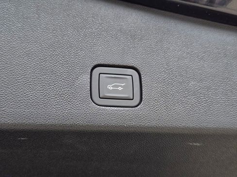 New 2025 Cadillac XT6 Premium Luxury w/ Technology Package image 33