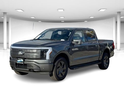 Used 2025 Ford F150 Lightning Lariat AWD/4WD image 2