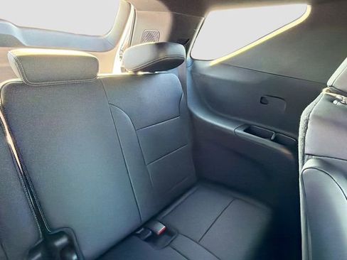 New 2026 Chevrolet Traverse LT w/ Midnight/Sport Edition image 26