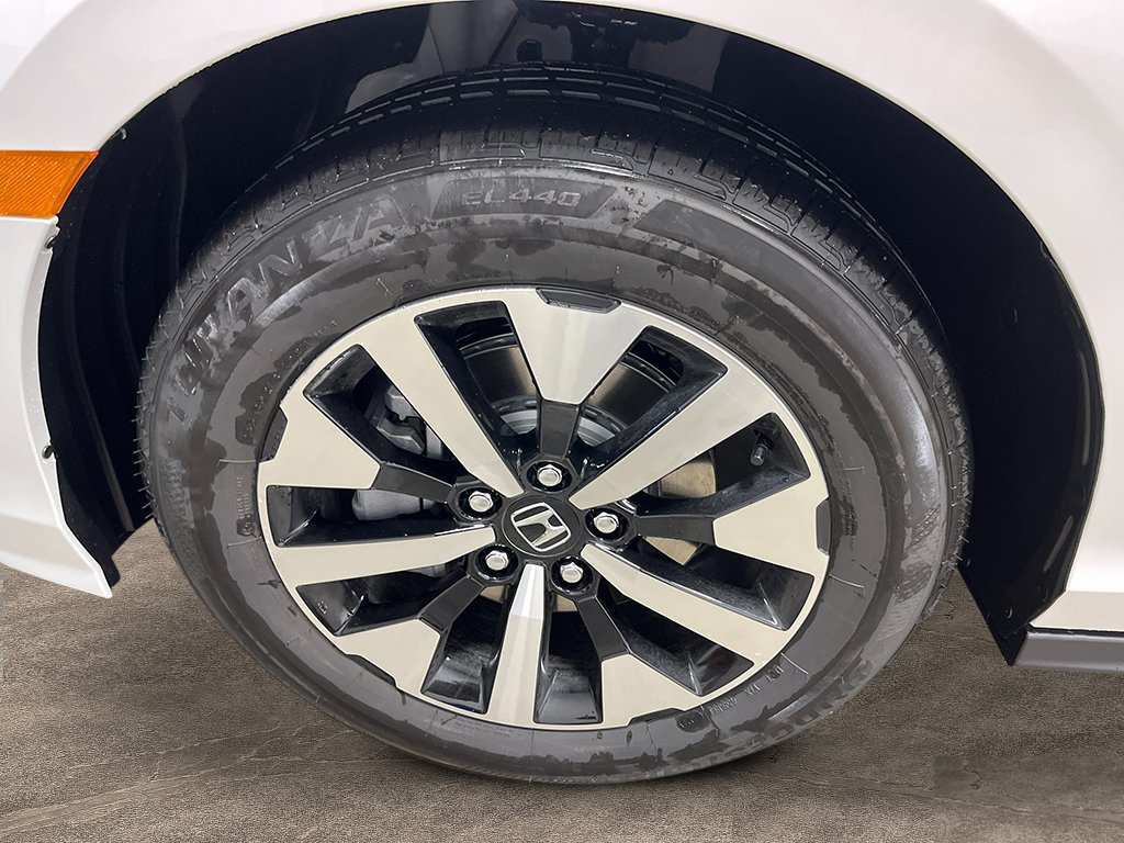 New 2026 Honda Odyssey EX-L image 12
