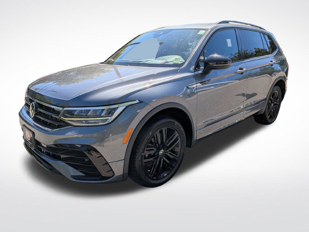 Used 2022 Volkswagen Tiguan SE R-Line AWD/4WD image 7