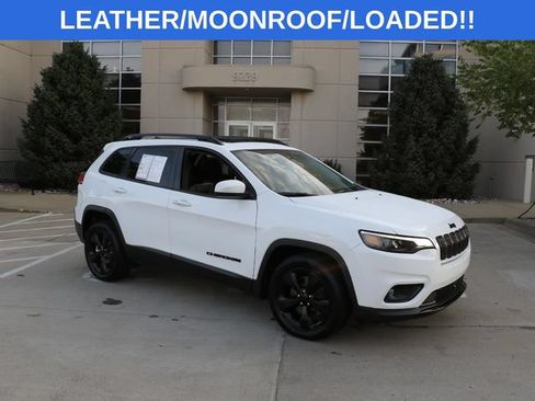 Used 2021 Jeep Cherokee Latitude Plus FWD image 1