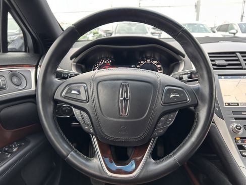 Used 2017 Lincoln MKZ Reserve w/ Technology Package image 11