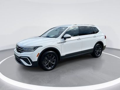 Certified 2022 Volkswagen Tiguan SE