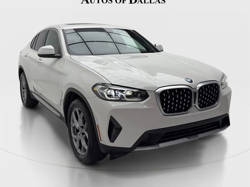 Used 2023 BMW X4 xDrive30i w/ Premium Package AWD/4WD image 2
