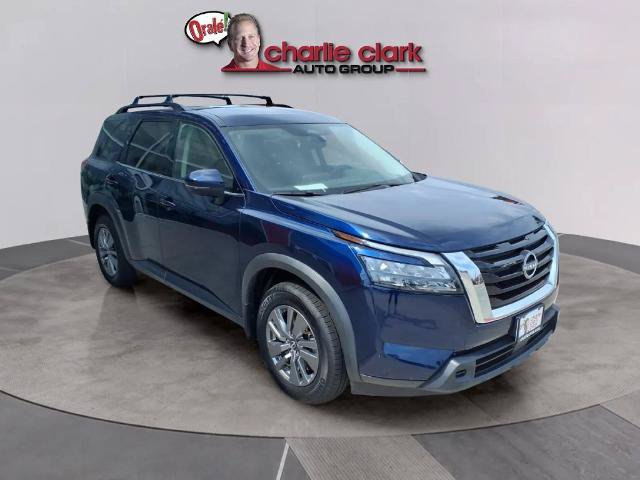 Certified 2024 Nissan Pathfinder SV FWD image 6