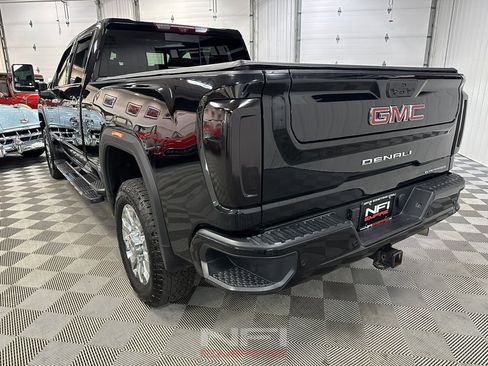 Used 2021 GMC Sierra 3500 Denali w/ Denali Ultimate Package image 10