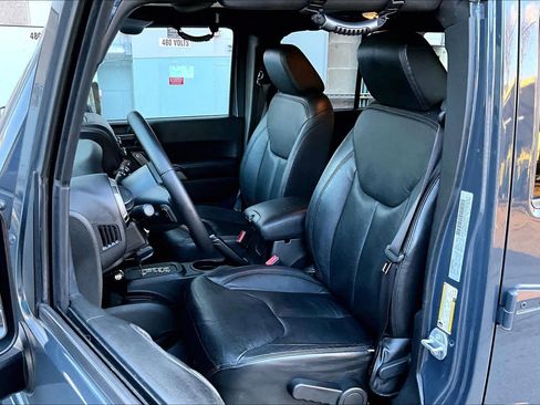 Used 2017 Jeep Wrangler Unlimited Sport w/ Quick Order Package 24S image 8