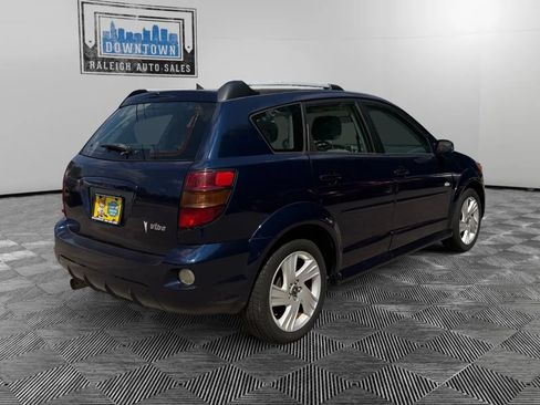 Used 2008 Pontiac Vibe w/ Sun And Sound Package FWD image 6