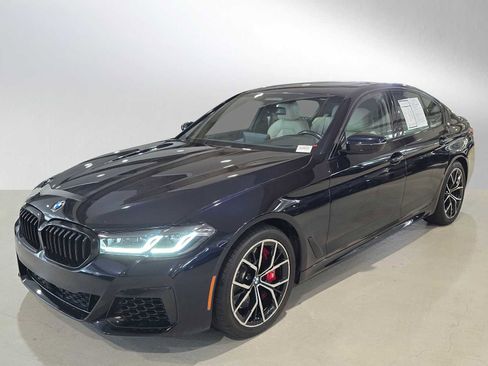 Used 2023 BMW 540i xDrive w/ M Sport Package AWD/4WD image 7