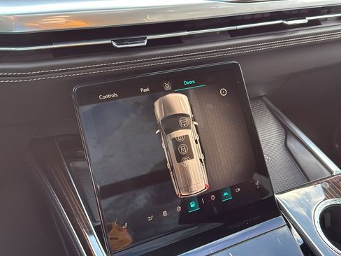 New 2026 Cadillac Escalade Luxury image 22