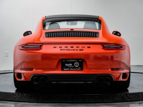 Used 2018 Porsche 911 Carrera 4S image 10