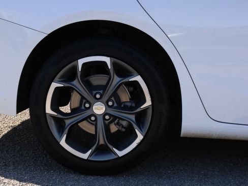 Used 2024 Chevrolet Malibu LT image 17