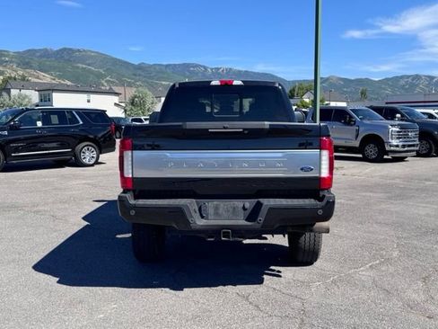 Used 2019 Ford F350 Platinum w/ Platinum Ultimate Package AWD/4WD image 4