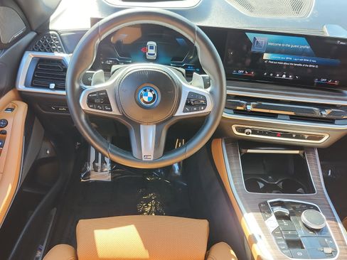 Certified 2024 BMW X5 xDrive50e w/ M Sport Package image 13