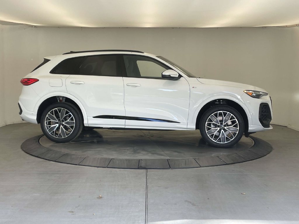 New 2026 Audi Q5 Premium Plus AWD/4WD image 8