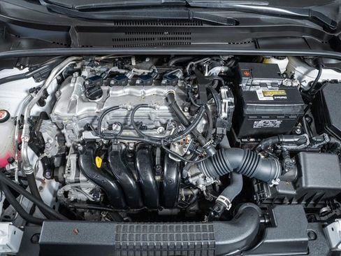 Certified 2022 Toyota Corolla LE image 17