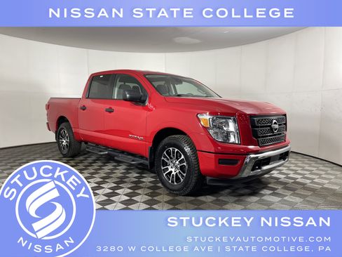 Used 2024 Nissan Titan SV image 1