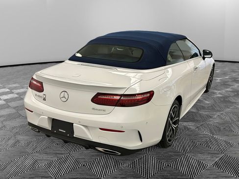 Used 2023 Mercedes-Benz E 450 4MATIC Cabriolet image 10