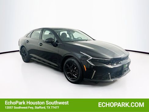 Used 2025 Kia K5 LXS FWD image 1
