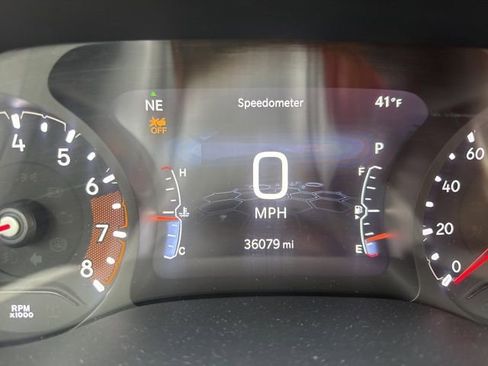 Used 2025 Jeep Compass Limited image 14