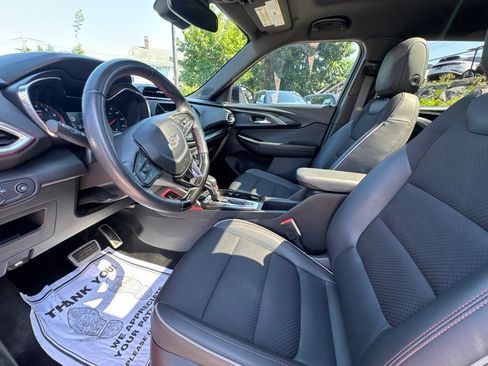 Used 2021 Chevrolet TrailBlazer RS w/ Sun and Liftgate Package AWD/4WD image 47
