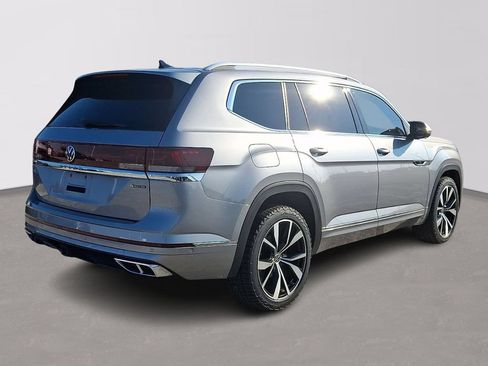 Used 2024 Volkswagen Atlas SEL Premium R-Line AWD/4WD image 6