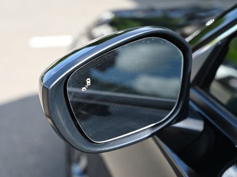 Used 2024 Honda Civic EX-L image 18