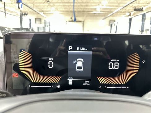 New 2025 Kia K4 LX image 10