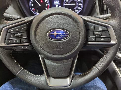 Certified 2025 Subaru Outback Premium w/ Popular Package #1A AWD/4WD image 22