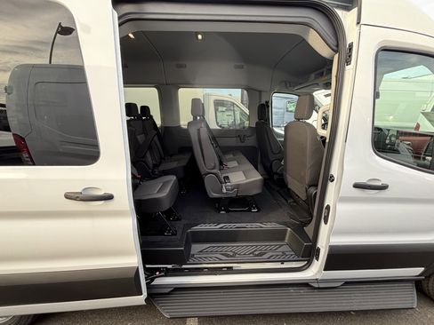 Used 2024 Ford Transit 350 XLT image 8