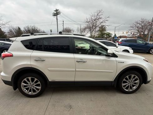 Used 2017 Toyota RAV4 Limited w/ Protection Package image 6