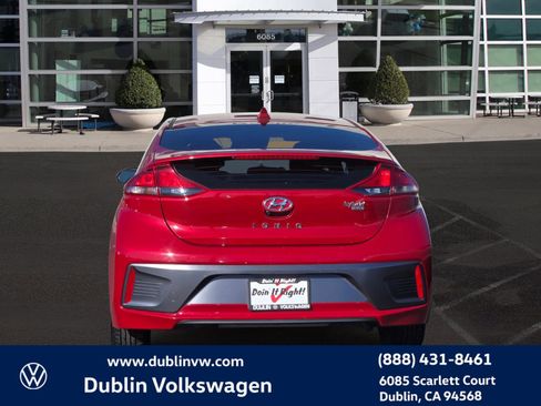 Used 2020 Hyundai Ioniq Blue image 5