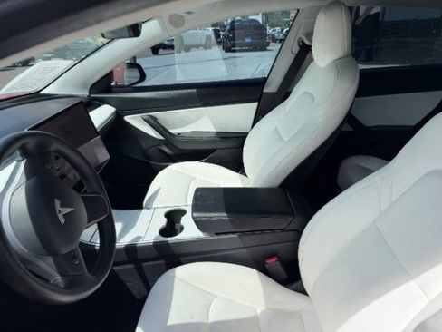 Used 2020 Tesla Model 3 Standard Range Plus RWD image 26