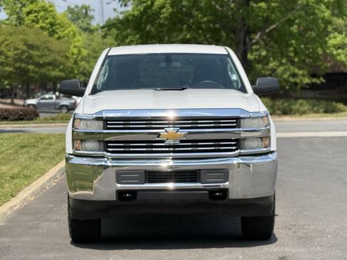 Used 2016 Chevrolet Silverado 2500 W/T w/ WT Convenience Package AWD/4WD image 4